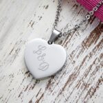 Bild von   herz anhaenger kette mit gravujpg | fotogeschenkideende 🎀 Geschenke mit eigenem Foto Motiv o Text